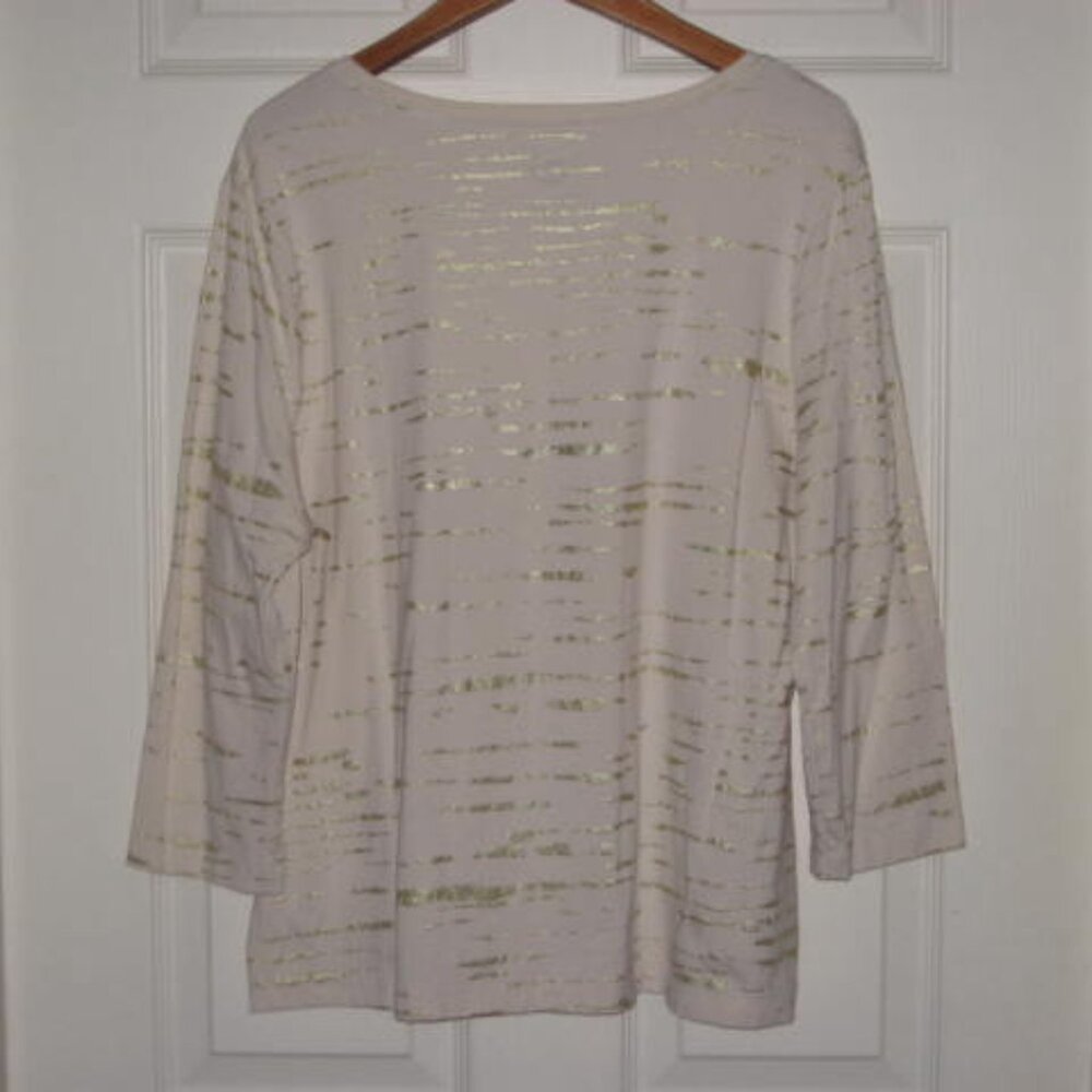 Zenergy Chicos Size 2 L Cotton Blend Gold Tan Metallic Foil 3/4 Sleeve Excellent - Picture 2 of 6